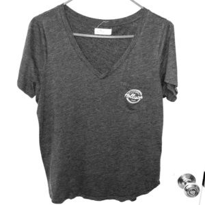 gray american eagle top